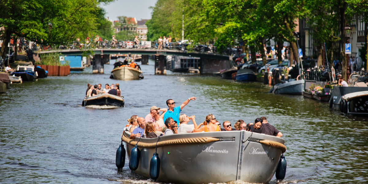 Amsterdam Canal Cruise: Worth It? Prices & Tips 2026